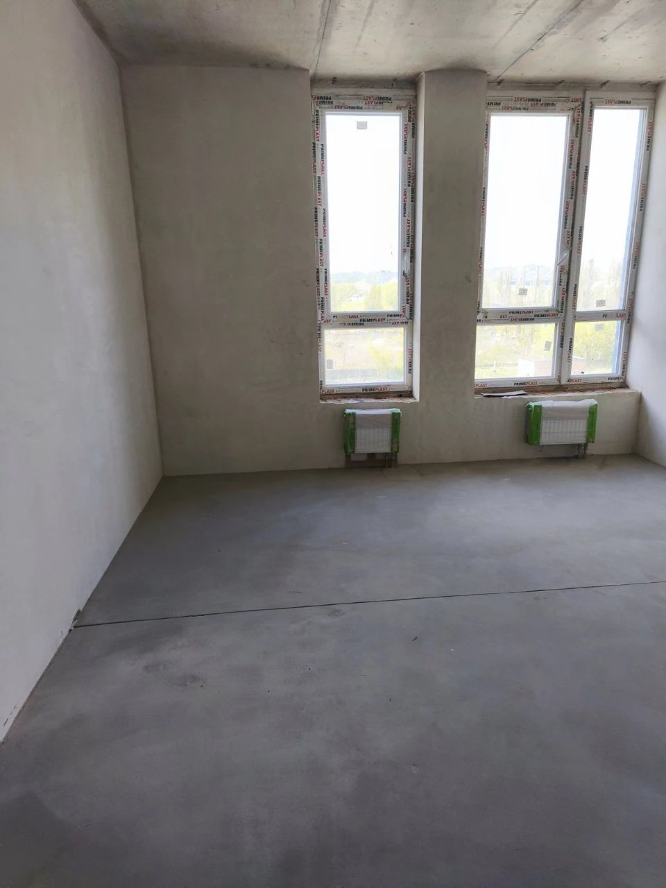 Продаж 1-кімнатної квартири в ЖК Причал, в Дарницькому район