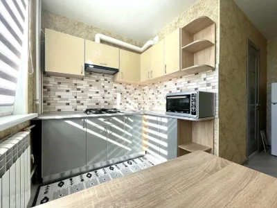 Apartment. Kharkiv, Yuliyevskiy Prospect