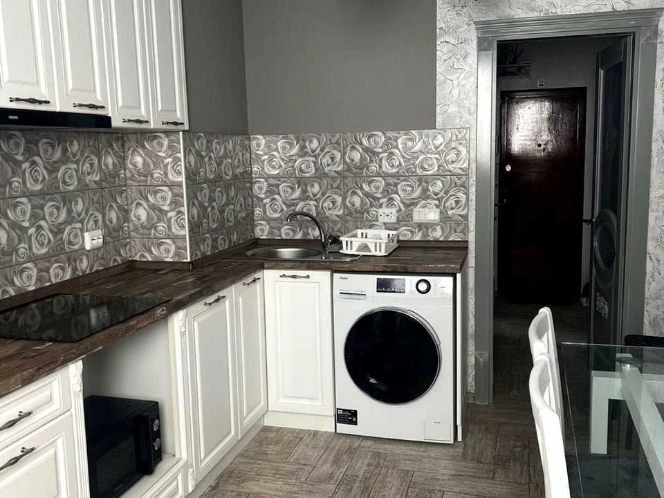 Apartment. Odessa, Varenskaya st.