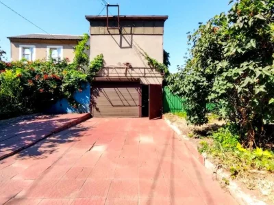 House. Odessa, Obilna