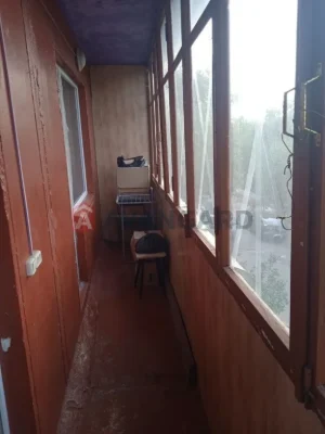 Продається 1 кімнатна квартира в затишному  районі  на вирві
