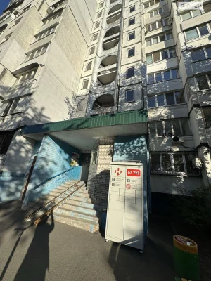 Продаж Квартира Троєщина
