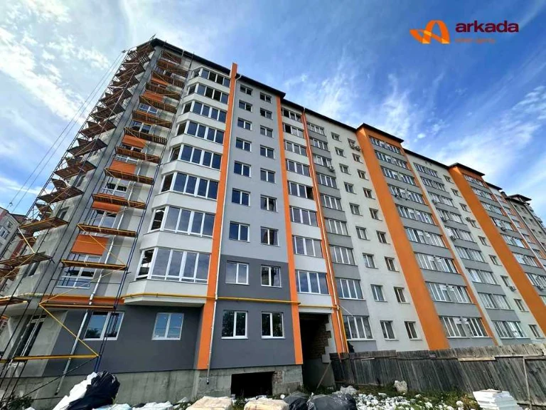Apartment. Ivano-Frankivsk, Khimikiv str.