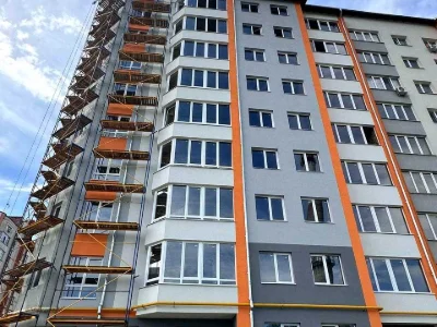 Apartment. Ivano-Frankivsk, Khimikiv str.
