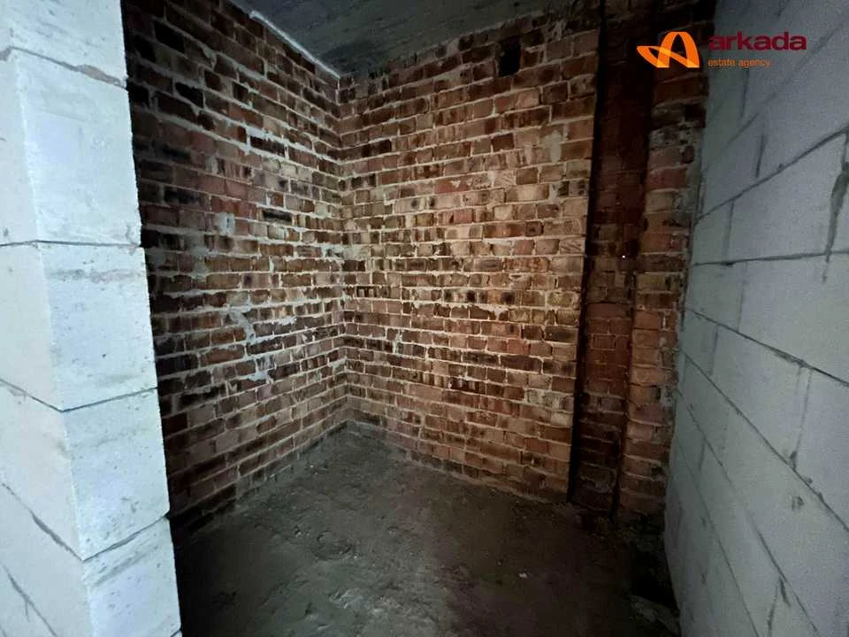 Apartment. Ivano-Frankivsk, Khimikiv str.