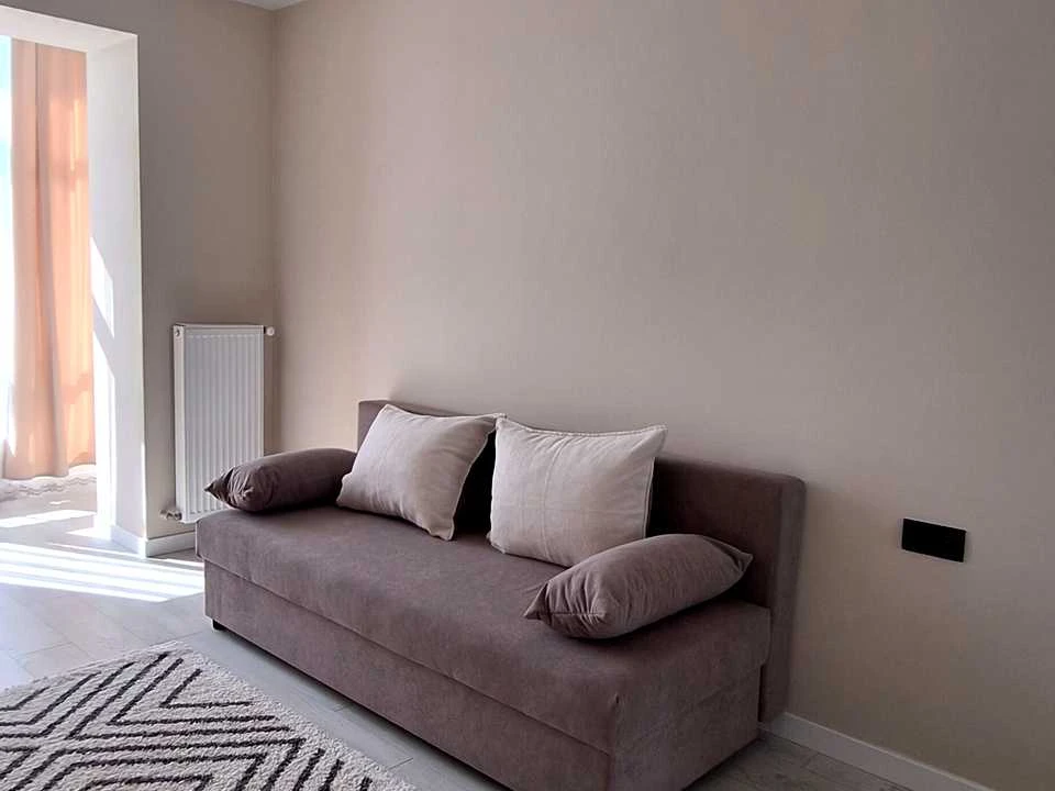 Apartment. Ivano-Frankivsk, Vysochana st.