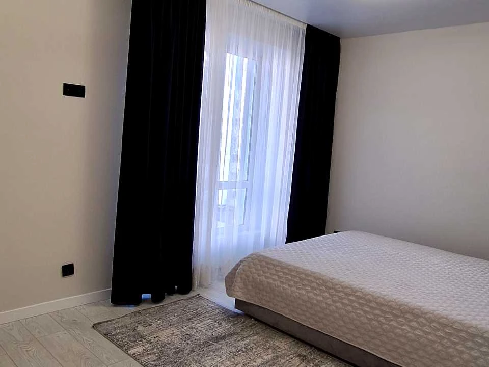 Apartment. Ivano-Frankivsk, Vysochana st.