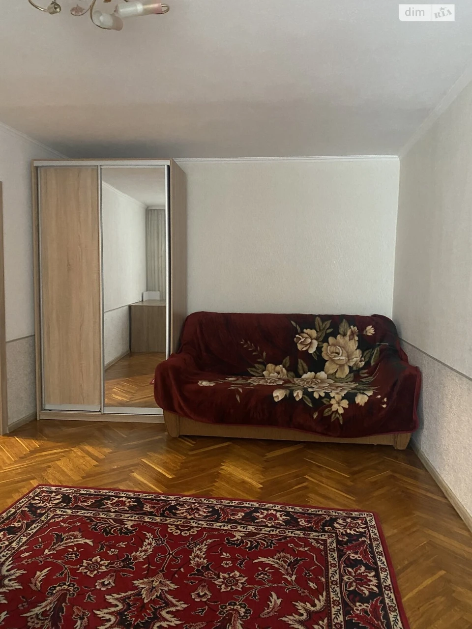 Long-Term Rental Apartment Lukyanivka