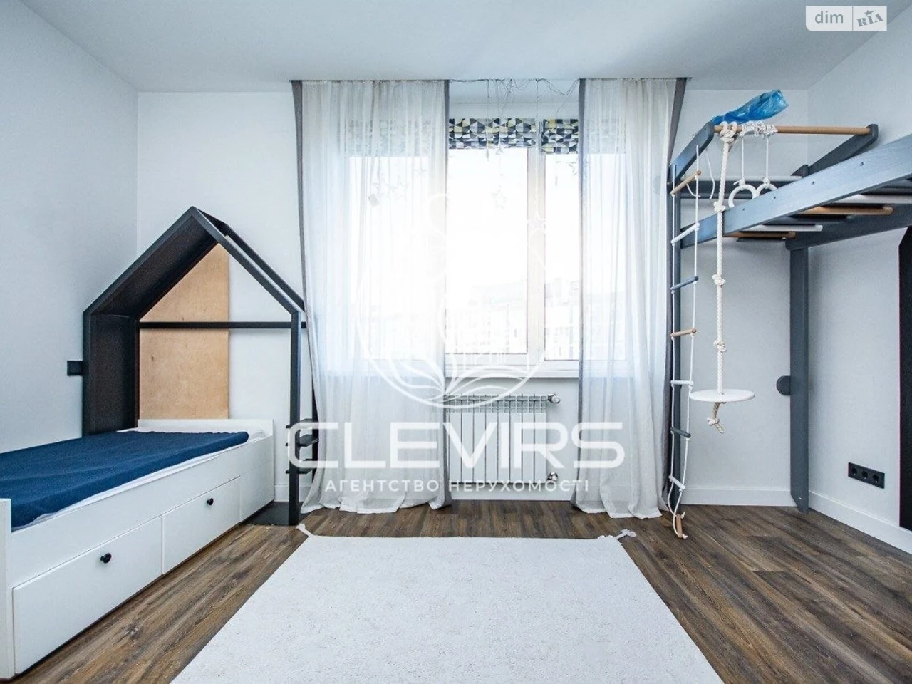 Apartment for Sale - Pozniaky