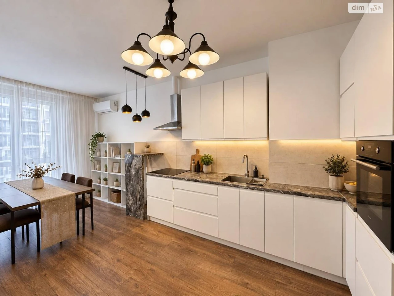Sale of Apartment, Holosiivskyy