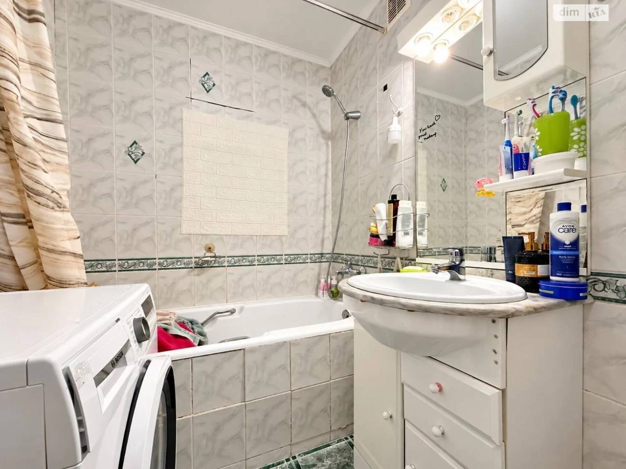 Продается квартира в Деснянском районе
