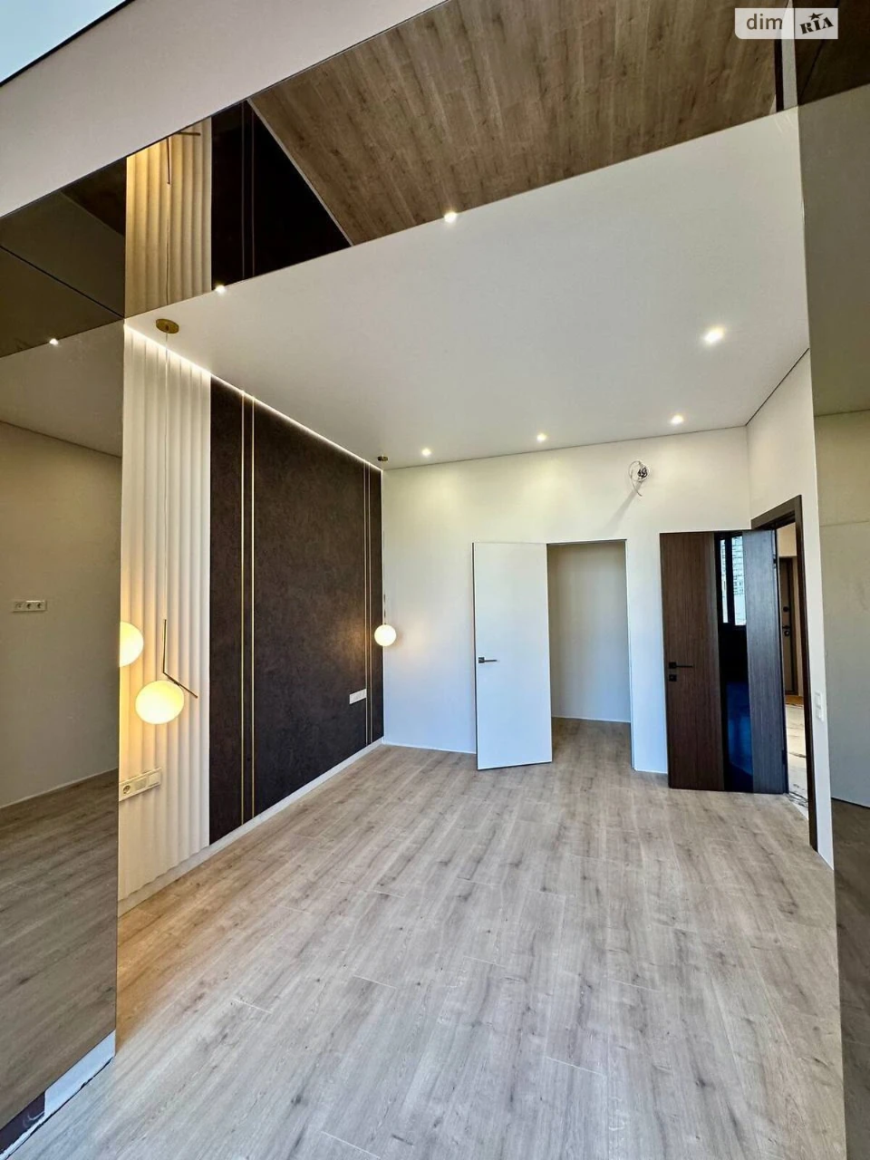 Apartment for Sale: Kyiv - Sofia Residence