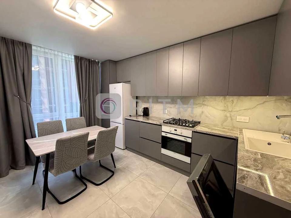Apartment. Ivano-Frankivsk, Heroiv Mykolaeva Street