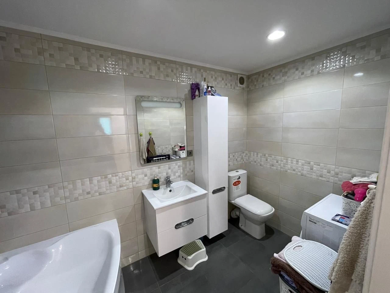 2-room apartment 68 m² | designer renovation | new building | Gol