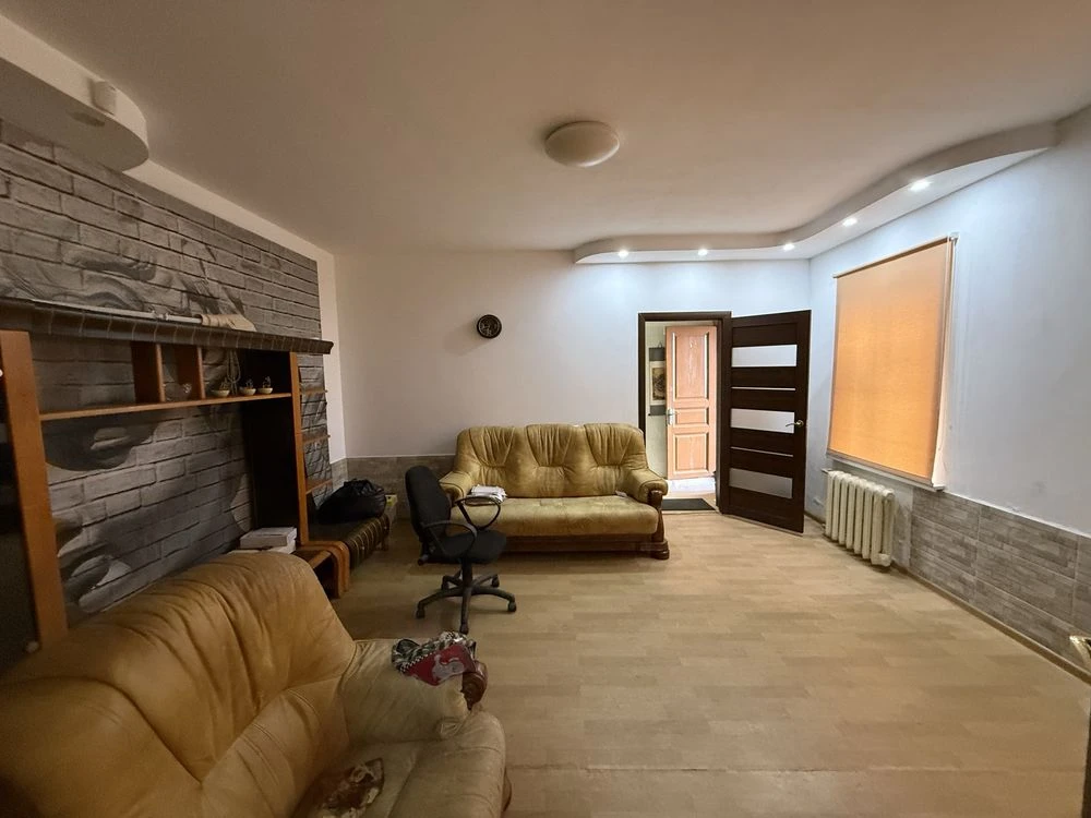 Two-room apartment on Poiznachna.Zhylkoop.