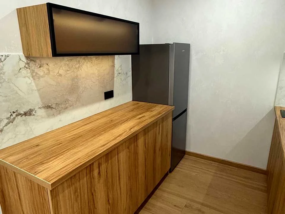 Apartment. Дніpro, Naberezhna Peremohy st.