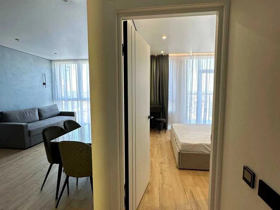 Apartment. Vinnytsia, Tsegelny Proh.
