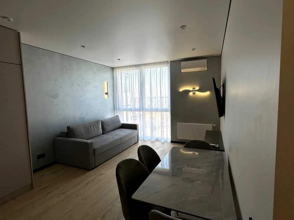 Apartment. Vinnytsia, Tsegelny Proh.