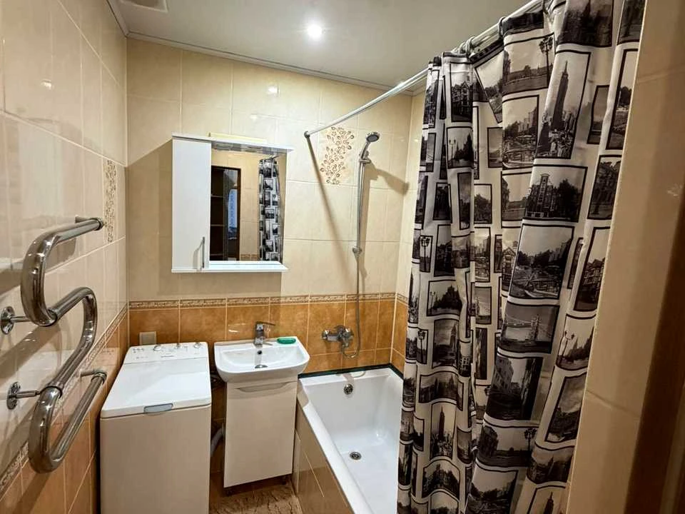 Apartment. Poltava, Maryia Bashkirtsevoi Street