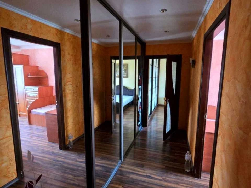 Apartment. Hmelnіtsk, Panaса Myrnoho St.