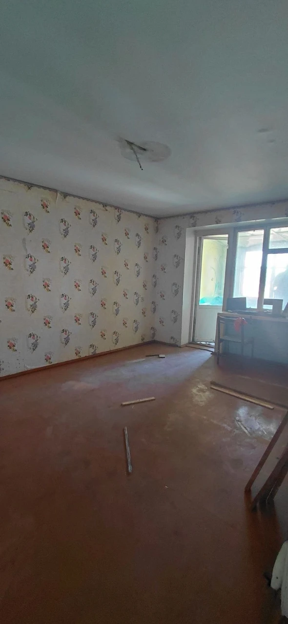 For Sale: 3-Room Apartment in Sloboda Village