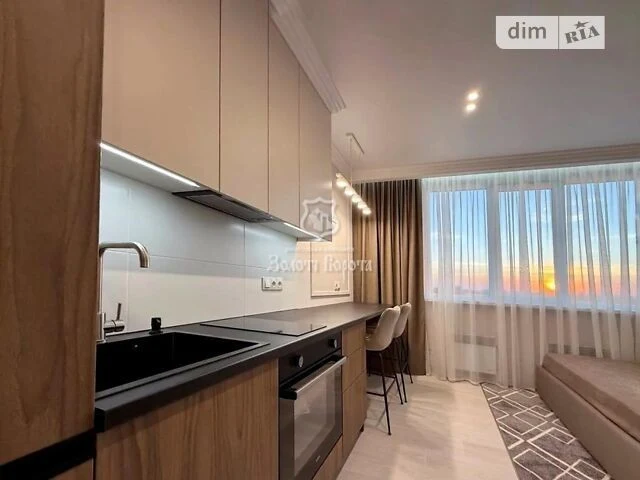Продаж 1к квартири 23.7 кв. м на вул. Михайла Дерегуса 42 •