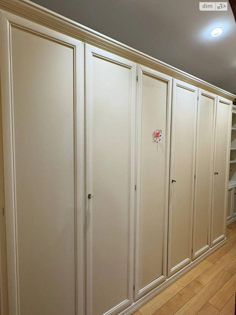 Long-Term Rental Apartment, Pospilky District