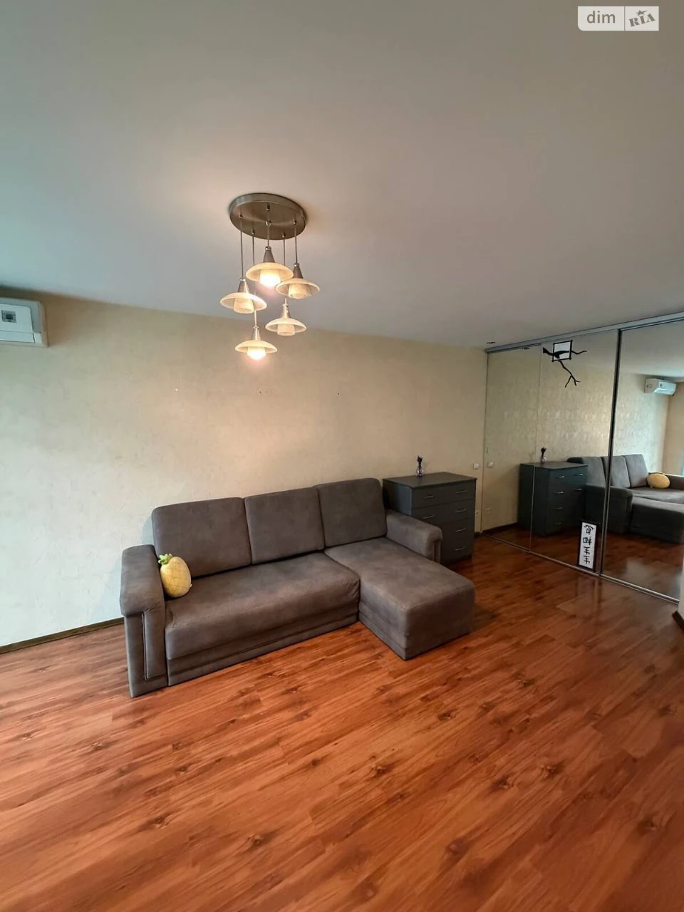 Apartment for Sale: Red Stone
