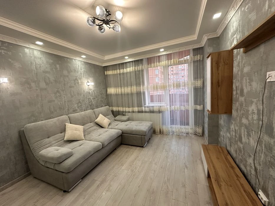 Экс! 3 комнатная 90 ЖК Реал парк