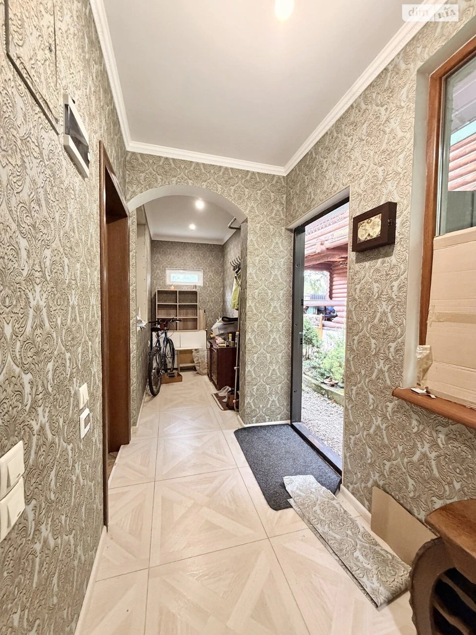 Apartment for Sale - Part of a House
