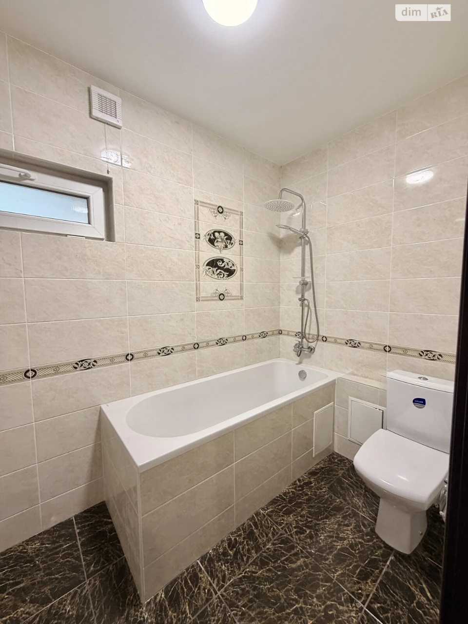 Apartment for Sale - Part of a House
