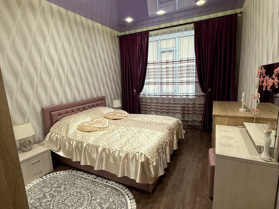 Apartment. Chernihiv, Nezalezhnosti St.