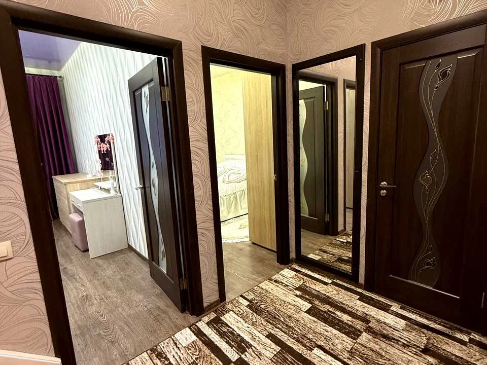 Apartment. Chernihiv, Nezalezhnosti St.