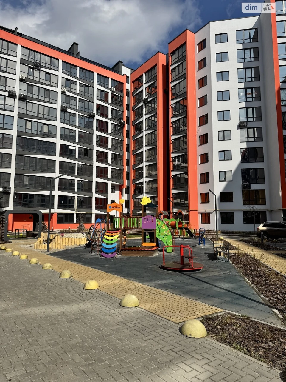 Apartment for Sale: Center
