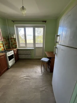 Urgent sale of a 2-room apartment on Ozerne