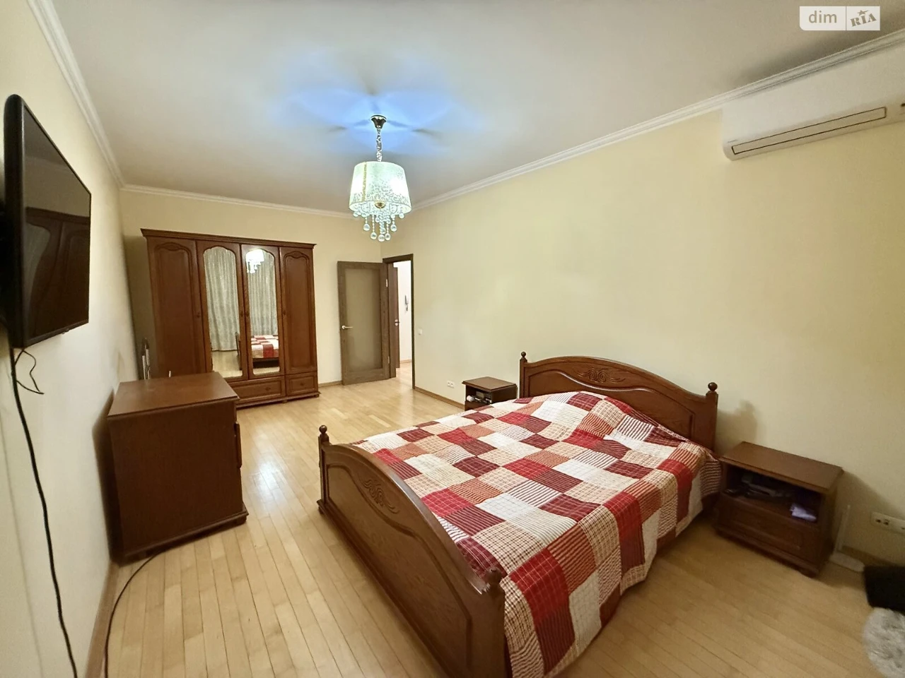 Long-Term Rental Apartment in Frankivsky