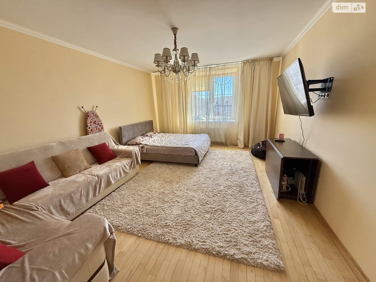 Long-Term Rental Apartment in Frankivsky