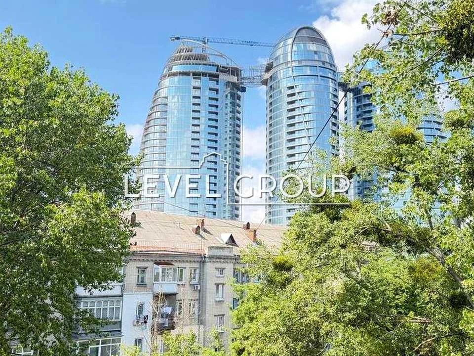 Квартира. Київ, Дмитра Дорошенка вул.