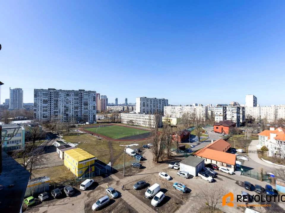 Квартира. Київ, Березняківська вул.