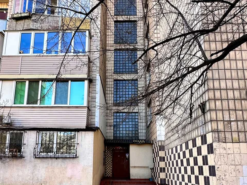 Квартира. Київ, Березняківська вул.