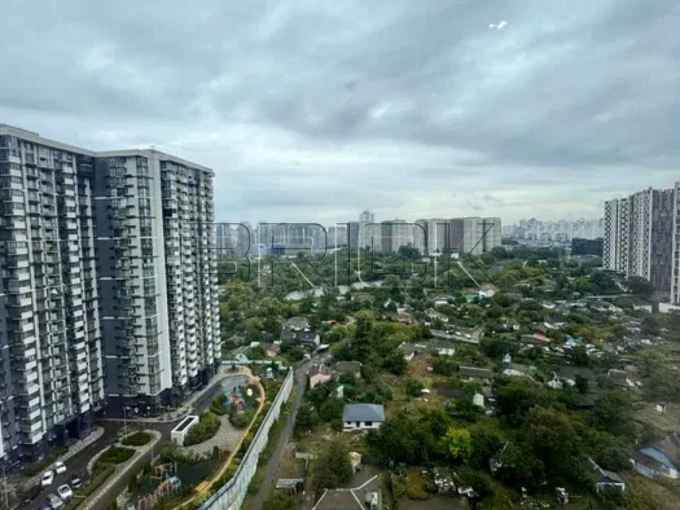 Квартира. Киев, улица Заречная