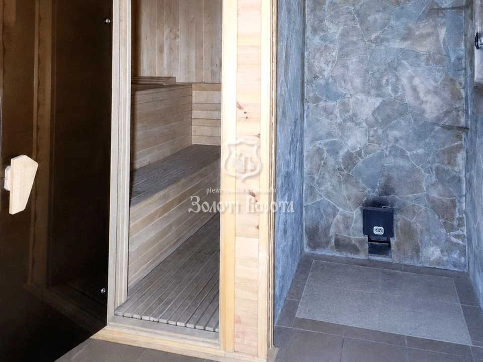 Будинок. Київ