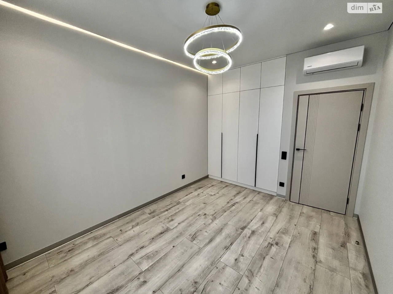 Продается квартира в КадорСити, Приморский район, Одесса