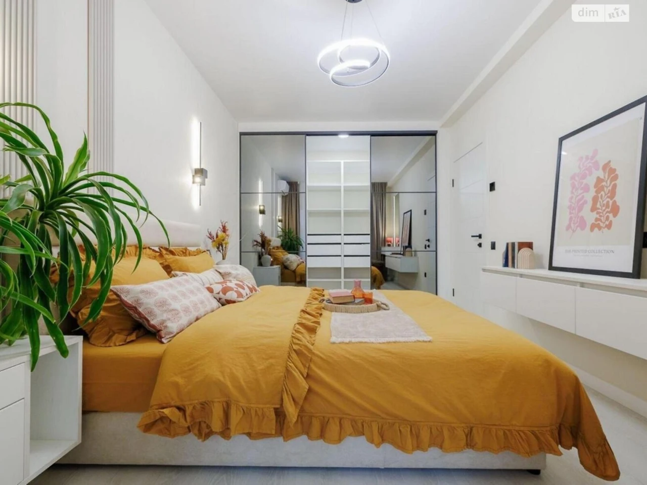 Long-Term Rental Apartment, Holosiiv