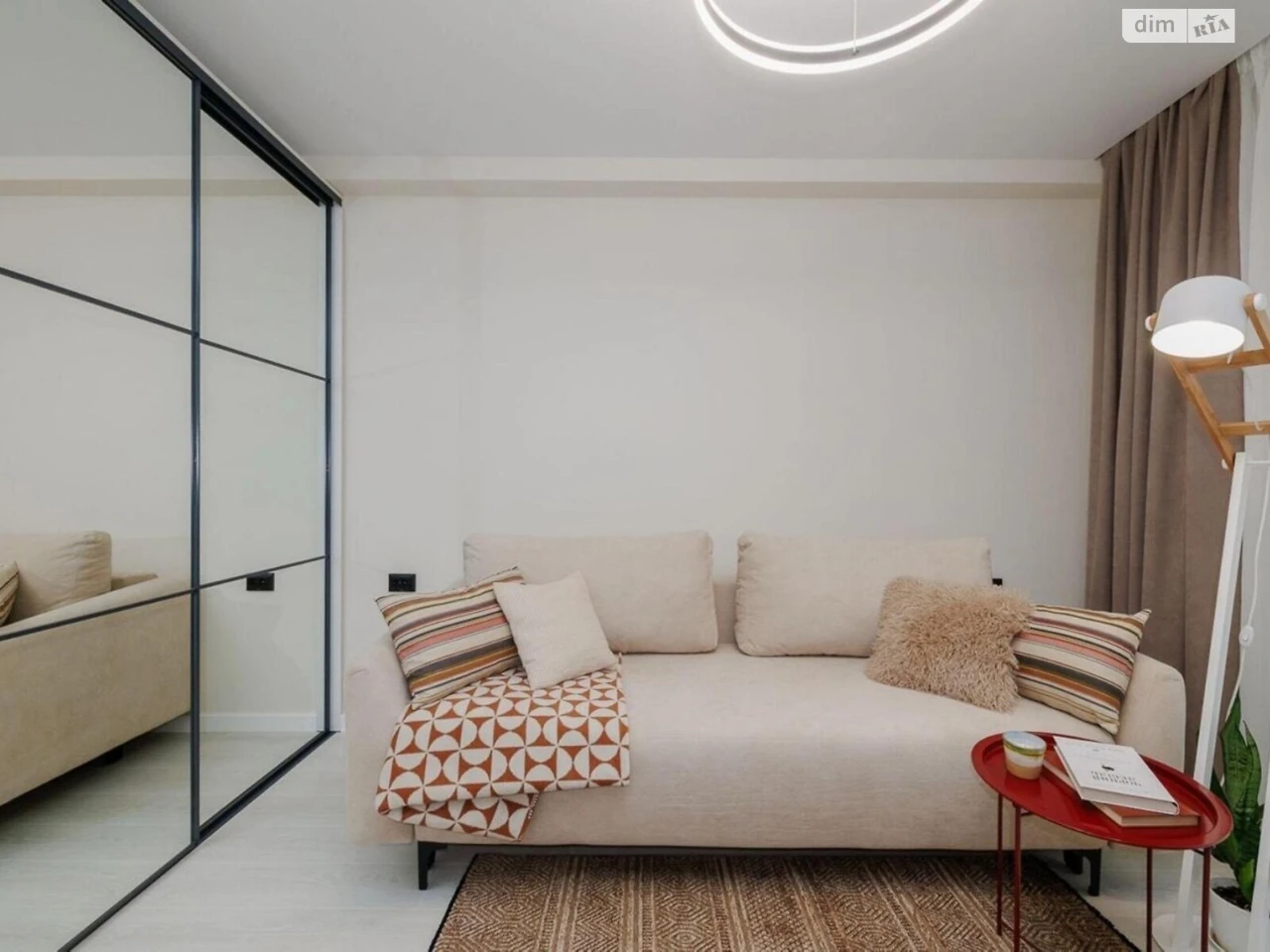 Long-Term Rental Apartment, Holosiiv