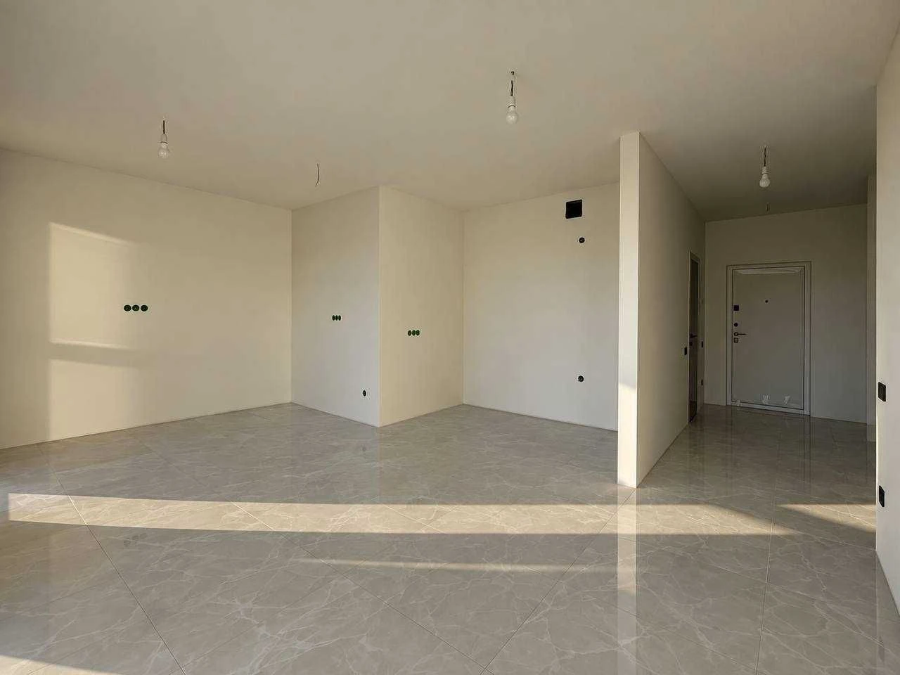 Sale of a 2-room apartment renovated in the "Veza" residential complex on Bohdana Street.