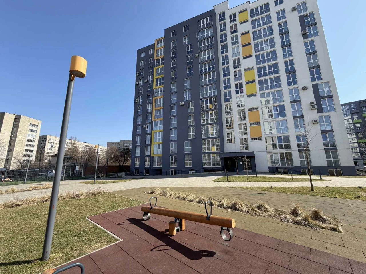 Riel City, вул. Рудненська - 1-кімнатна квартира ЗДАНА се