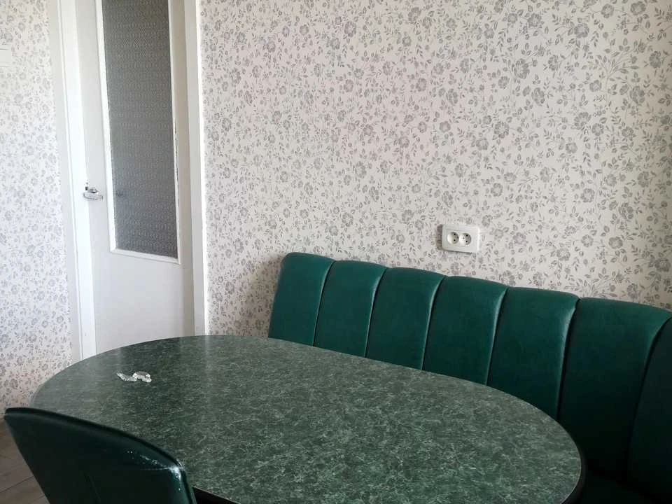 Квартира. Киев, улица Панаса Мирного
