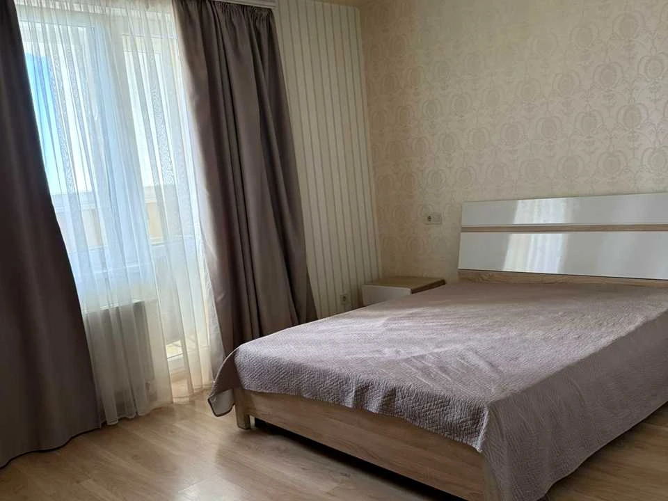 Квартира. Киев, проспект Академика Глушкова