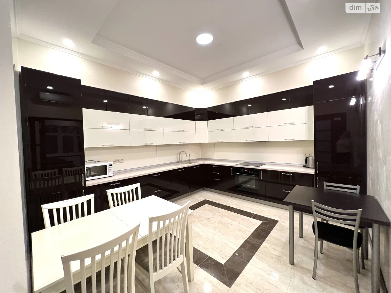 Long-Term Rental Apartment, Old Kyiv